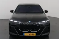 BMW i7 (Seria 7) din 2023 cu 52.019 km - oferta BMW223508 - foto 3
