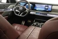 BMW i7 (Seria 7) din 2023 cu 52.019 km - oferta BMW223508 - foto 11