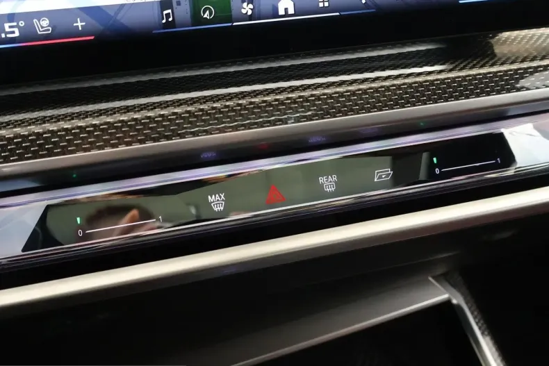 BMW i7 (Seria 7) din 2023 cu 52.019 km - oferta BMW223508 - foto 40