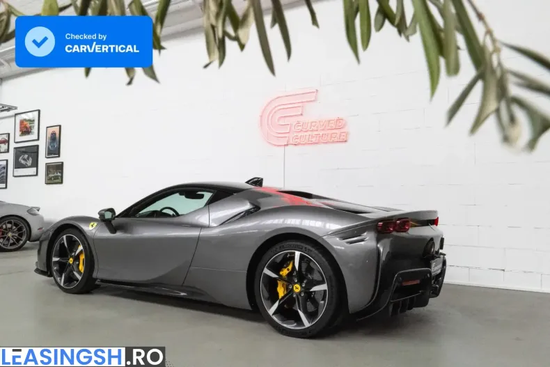 Ferrari SF90 din 2022 cu 3.300 km - oferta FER223512 - foto 2