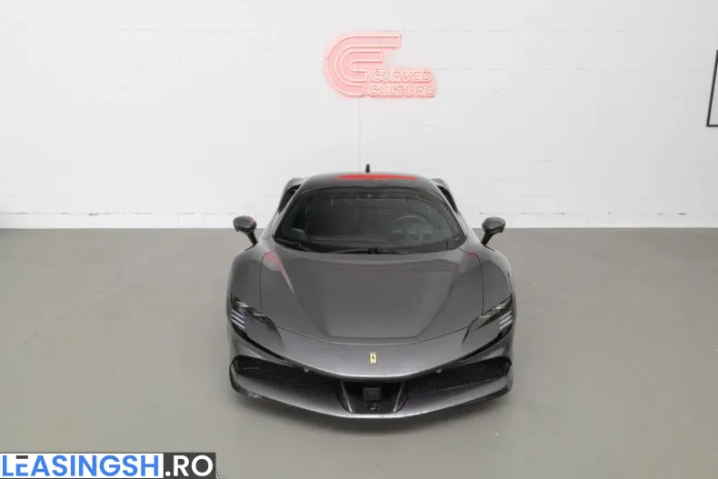 Ferrari SF90 din 2022 cu 3.300 km - oferta FER223512 - foto 7