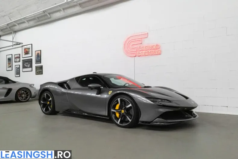 Ferrari SF90 din 2022 cu 3.300 km - oferta FER223512 - foto 8