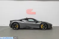 Ferrari SF90 din 2022 cu 3.300 km - oferta FER223512 - foto 9