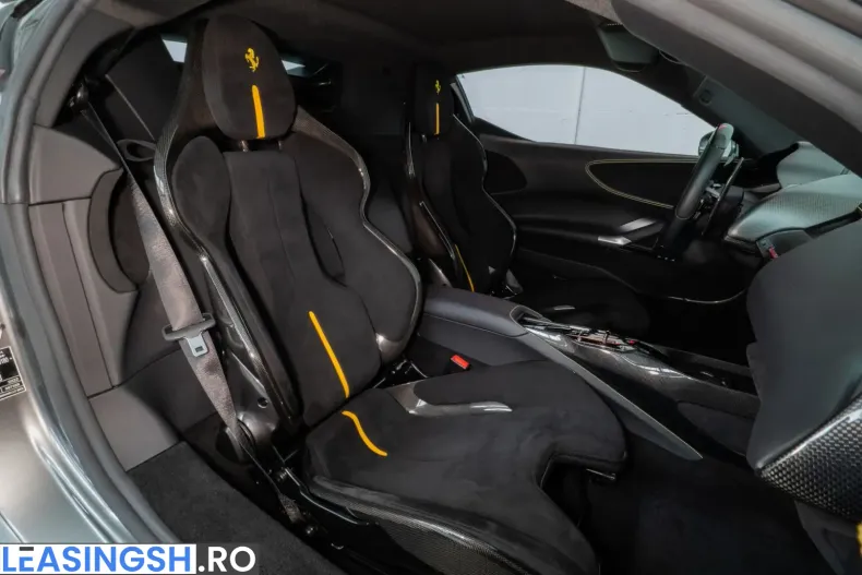 Ferrari SF90 din 2022 cu 3.300 km - oferta FER223512 - foto 38
