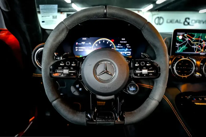 Mercedes-Benz AMG GT (Clasa GT) din 2022 cu 2.460 km - oferta MER223514 - foto 13