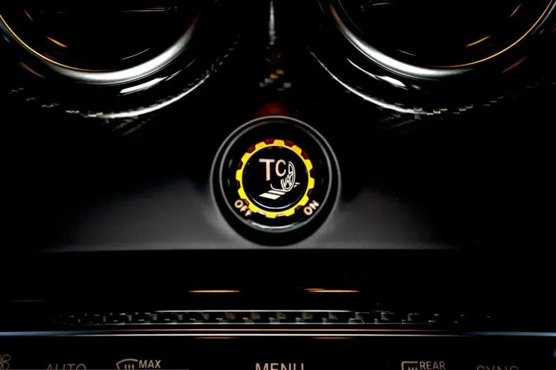 Mercedes-Benz AMG GT (Clasa GT) din 2022 cu 2.460 km - oferta MER223514 - foto 23