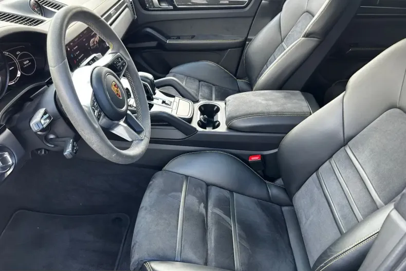 Porsche Cayenne din 2023 cu 53.700 km - oferta POR223516 - foto 10