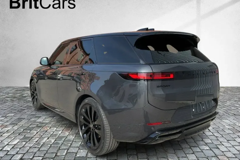 Land Rover Range Rover Sport din 2025 cu 11.687 km - oferta LAN223518 - foto 3