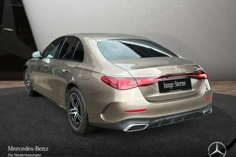 Mercedes-Benz E 300 (Clasa E) din 2025 cu 13.297 km - oferta MER223533 - foto 7