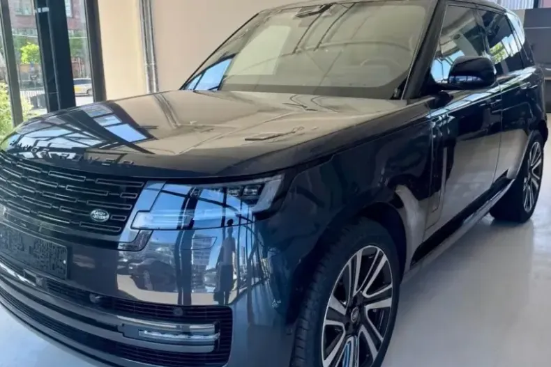 Land Rover Range Rover din 2025 cu 19.800 km - oferta LAN223535 - foto 1