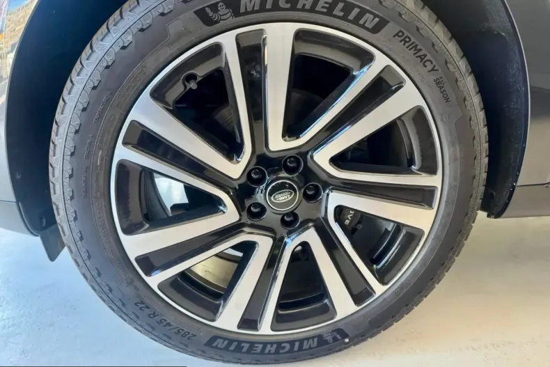 Land Rover Range Rover din 2025 cu 19.800 km - oferta LAN223535 - foto 7