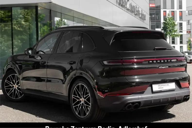 Porsche Cayenne din 2025 cu 13.446 km - oferta POR223542 - foto 3