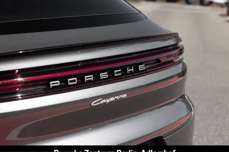 Porsche Cayenne din 2025 cu 19.279 km - oferta POR223543 - foto 14
