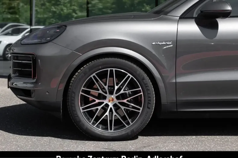 Porsche Cayenne din 2025 cu 19.279 km - oferta POR223543 - foto 15
