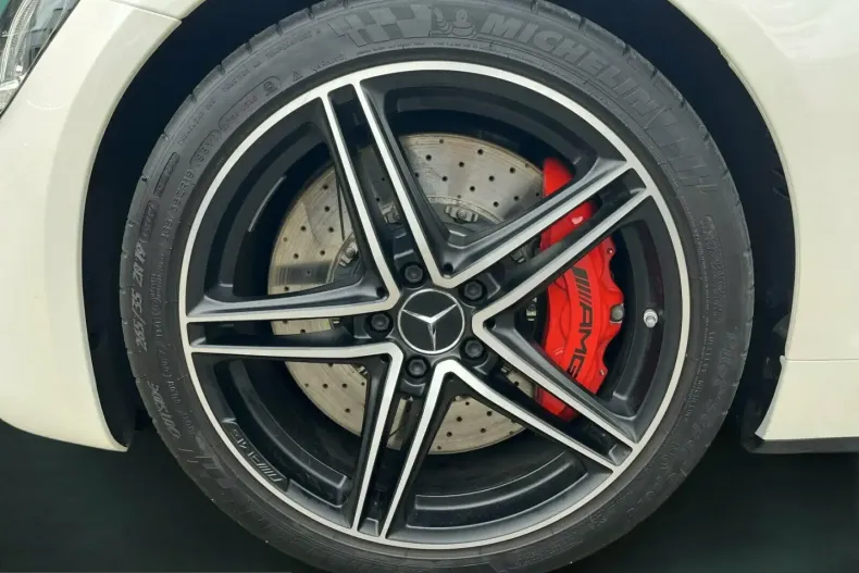 Mercedes-Benz AMG GT (Clasa GT) din 2021 cu 18.450 km - oferta MER223552 - foto 8