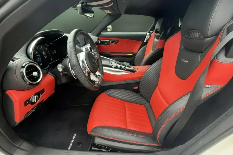 Mercedes-Benz AMG GT (Clasa GT) din 2021 cu 18.450 km - oferta MER223552 - foto 10