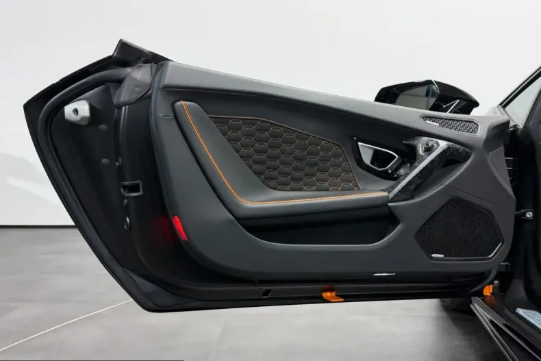Lamborghini Huracán din 2022 cu 12.863 km - oferta LAM223553 - foto 30