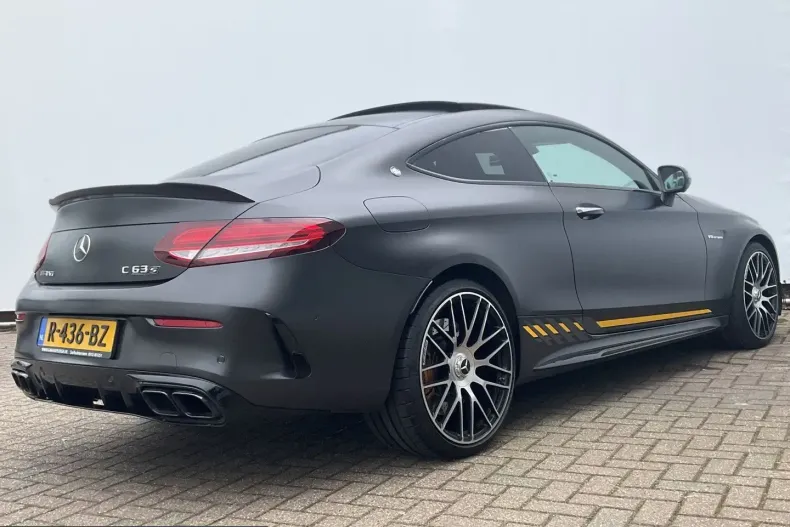 Mercedes-Benz C 63 AMG (Clasa C) din 2022 cu 21.109 km - oferta MER223556 - foto 2