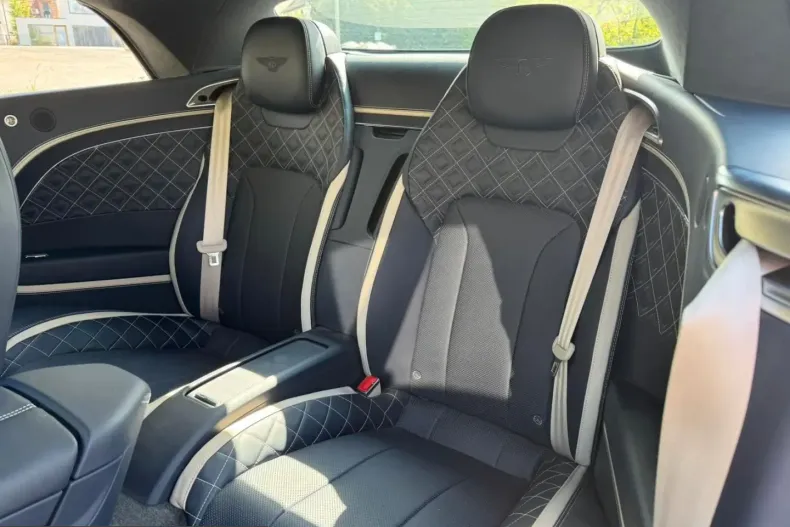 Bentley Continental GTC din 2023 cu 8.300 km - oferta BEN223563 - foto 8