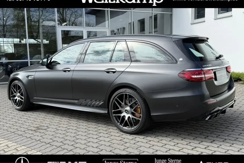 Mercedes-Benz E 63 AMG (Clasa E) din 2023 cu 22.525 km - oferta MER223566 - foto 5