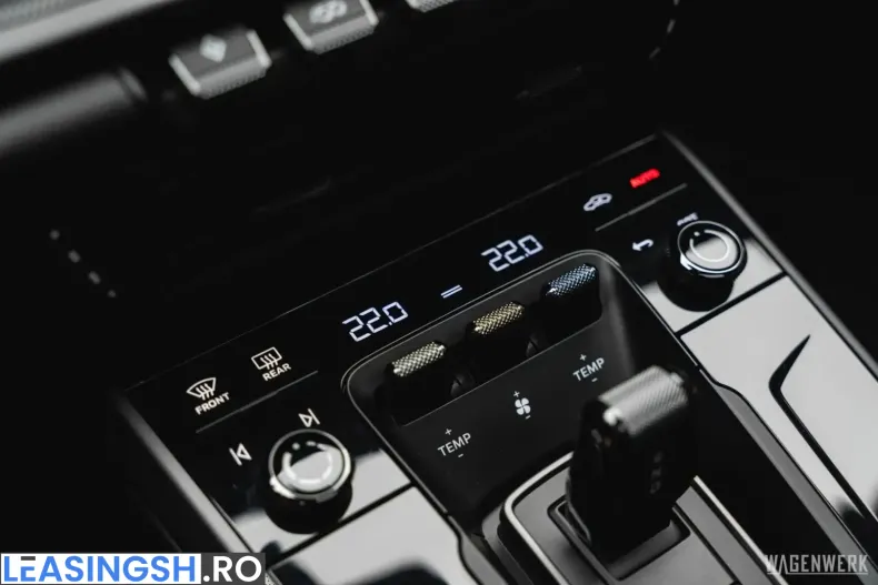 Porsche 992 din 2024 cu 7.900 km - oferta POR223571 - foto 25