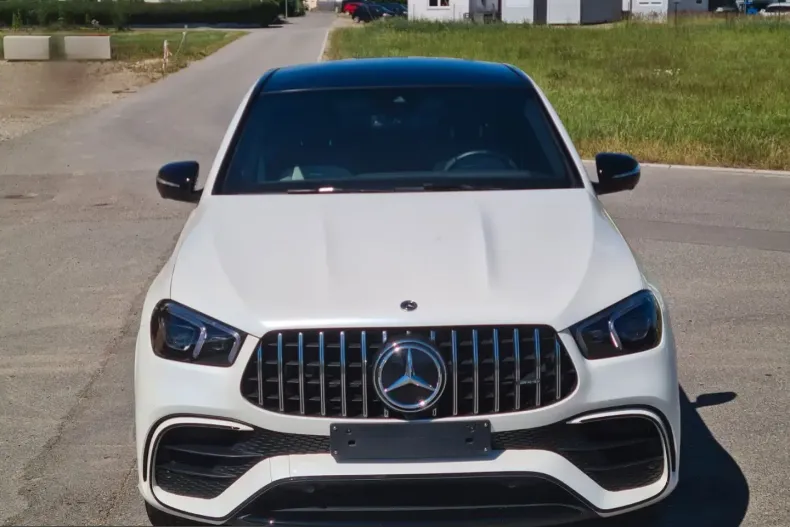 Mercedes-Benz GLE 63 AMG (Clasa GLE) din 2023 cu 60.000 km - oferta MER223578 - foto 3