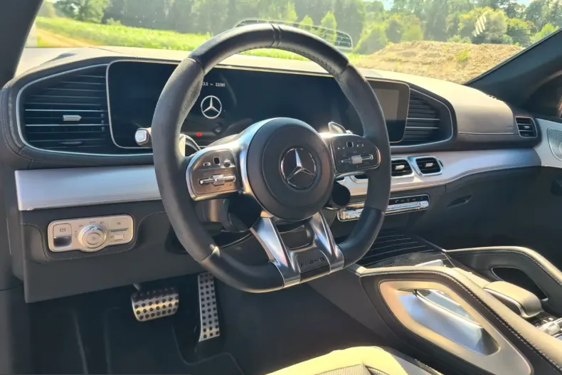 Mercedes-Benz GLE 63 AMG (Clasa GLE) din 2023 cu 60.000 km - oferta MER223578 - foto 16