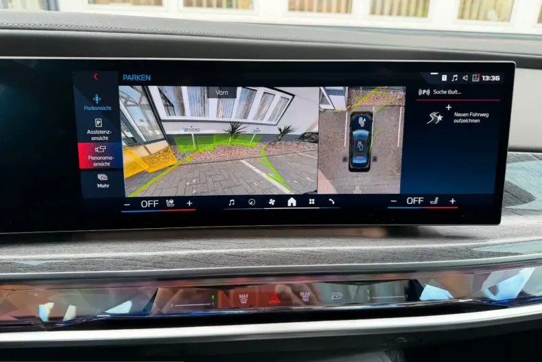 BMW i7 (Seria 7) din 2023 cu 16.528 km - oferta BMW223582 - foto 16