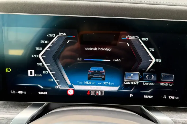 BMW i7 (Seria 7) din 2023 cu 16.528 km - oferta BMW223582 - foto 40