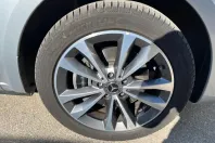 Mercedes-Benz V 300 (Clasa V) din 2025 cu 19.990 km - oferta MER223585 - foto 8