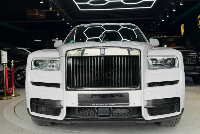 Rolls-Royce Cullinan din 2021 cu 43.554 km - oferta ROL223588 - foto 2