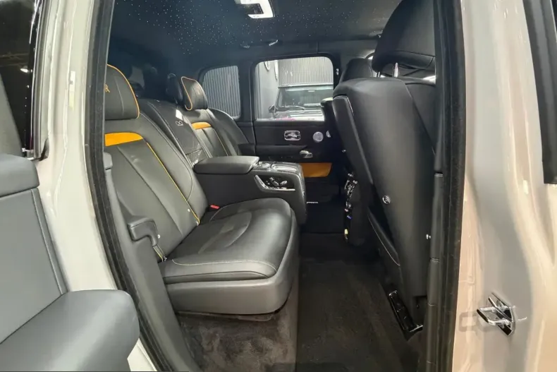Rolls-Royce Cullinan din 2021 cu 43.554 km - oferta ROL223588 - foto 22