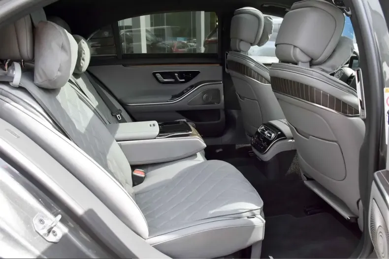Mercedes-Benz S 450 (Clasa S) din 2025 cu 24.900 km - oferta MER223591 - foto 6