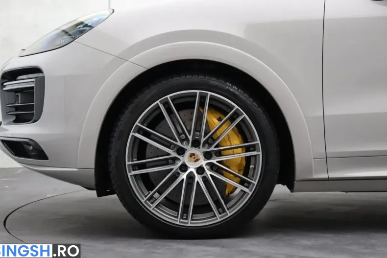Porsche Cayenne din 2023 cu 82.035 km - oferta POR223594 - foto 6