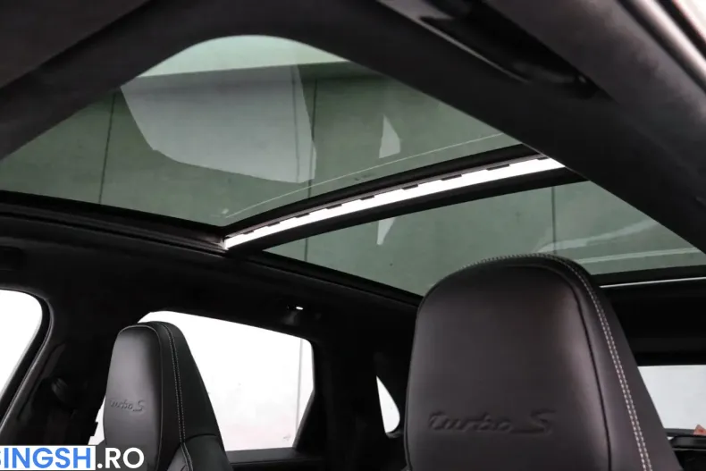Porsche Cayenne din 2023 cu 82.035 km - oferta POR223594 - foto 10
