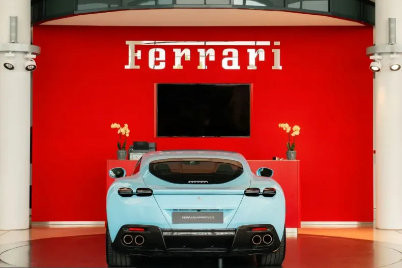 Ferrari Roma din 2021 cu 1.290 km - oferta FER223603 - foto 4