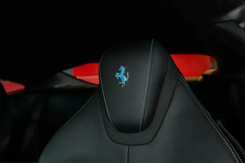 Ferrari Roma din 2021 cu 1.290 km - oferta FER223603 - foto 27