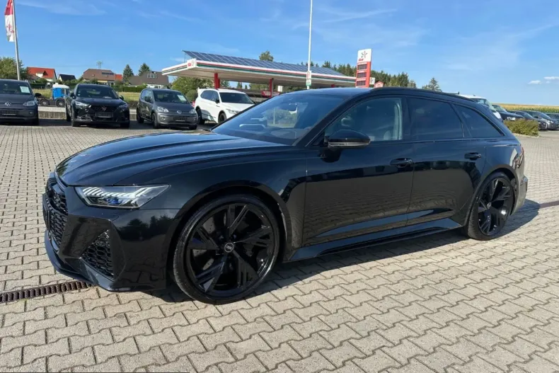 Audi RS6 din 2022 cu 42.620 km - oferta AUD223605 - foto 1
