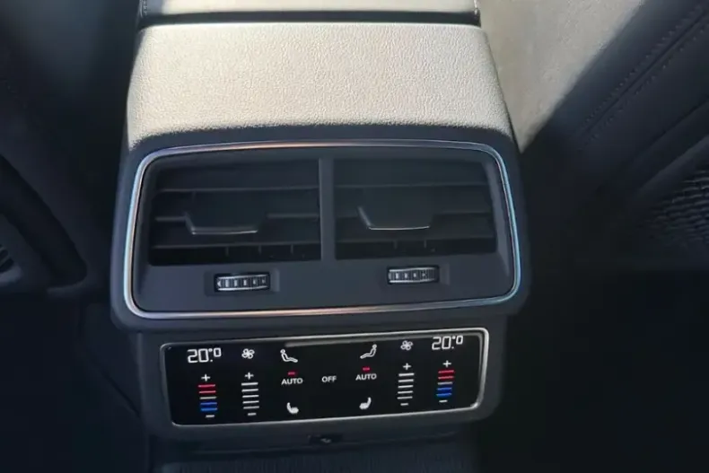 Audi RS6 din 2022 cu 42.620 km - oferta AUD223605 - foto 20