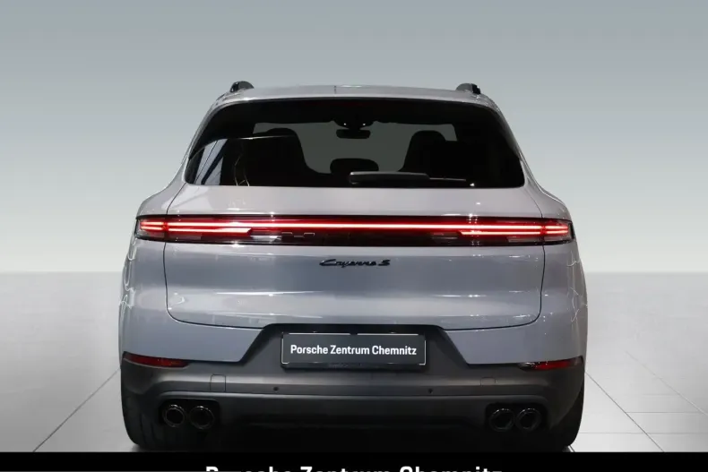 Porsche Cayenne din 2024 cu 16.190 km - oferta POR223610 - foto 5