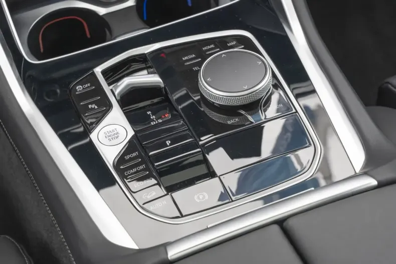 BMW X6 (Seria X) din 2025 cu 6.017 km - oferta BMW223616 - foto 10