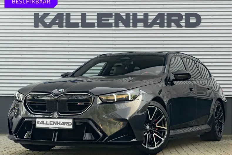 BMW M5 (Seria 5) din 2025 cu 9.891 km - oferta BMW223619 - foto 1