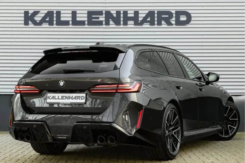 BMW M5 (Seria 5) din 2025 cu 9.891 km - oferta BMW223619 - foto 3