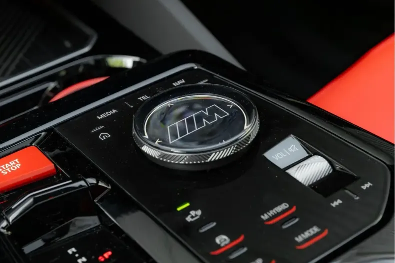 BMW M5 (Seria 5) din 2025 cu 9.891 km - oferta BMW223619 - foto 45