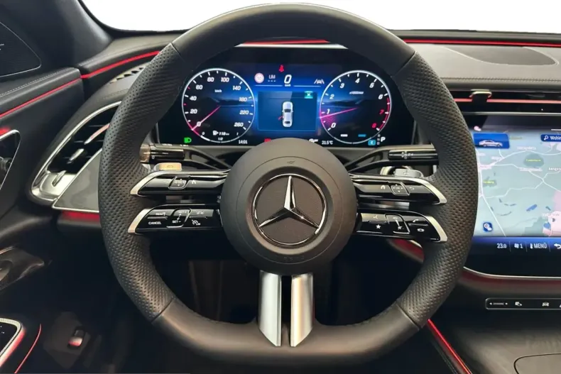 Mercedes-Benz E 200 (Clasa E) din 2024 cu 7.852 km - oferta MER223621 - foto 13