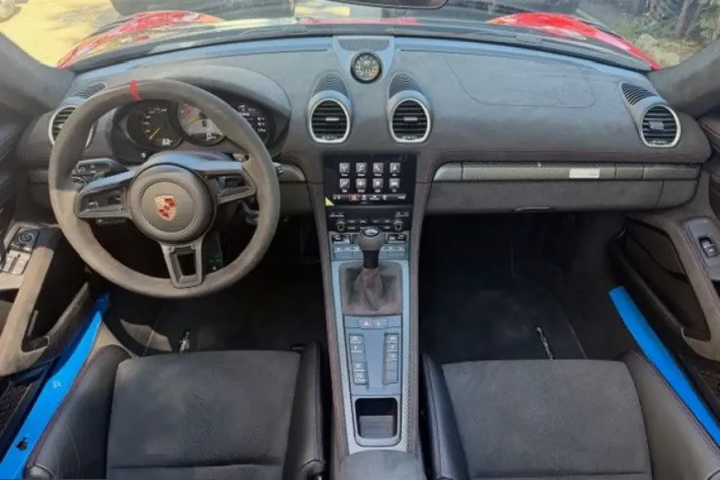 Porsche Boxster din 2024 cu 1.676 km - oferta POR223629 - foto 18