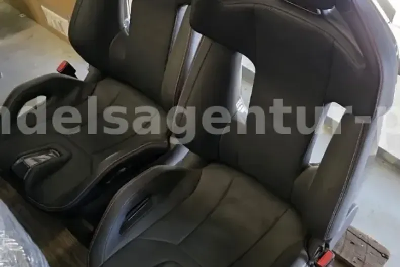 BMW M4 (Seria 4) din 2023 cu 12.500 km - oferta BMW223632 - foto 27
