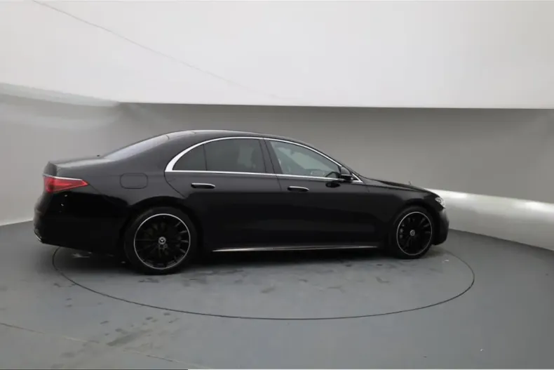 Mercedes-Benz S 580 (Clasa S) din 2023 cu 64.300 km - oferta MER223636 - foto 4