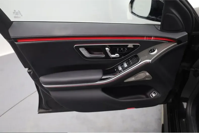 Mercedes-Benz S 580 (Clasa S) din 2023 cu 64.300 km - oferta MER223636 - foto 8
