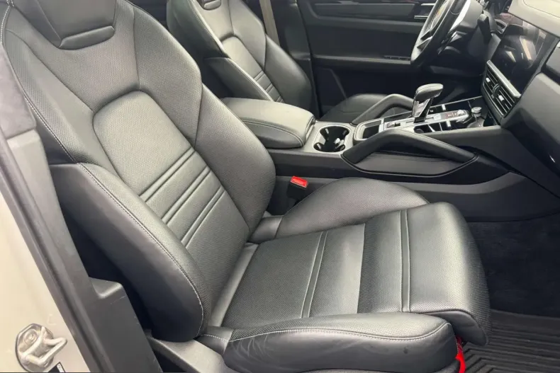 Porsche Cayenne din 2021 cu 38.560 km - oferta POR223639 - foto 18